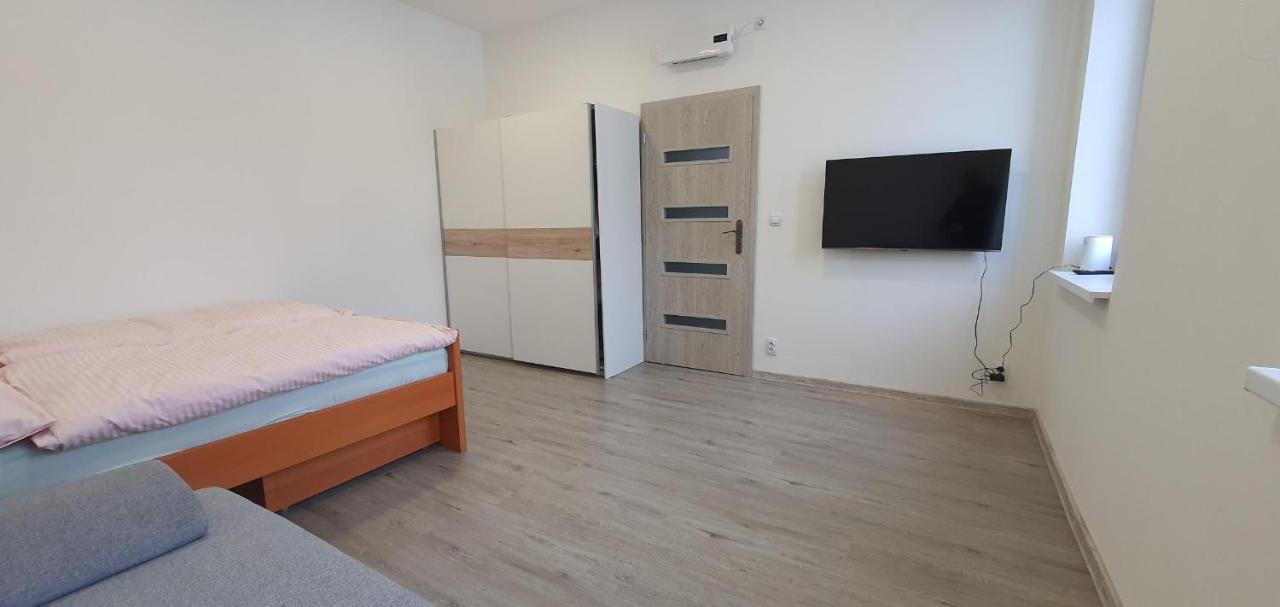 Apartment 35M2 Karlsbad Buitenkant foto
